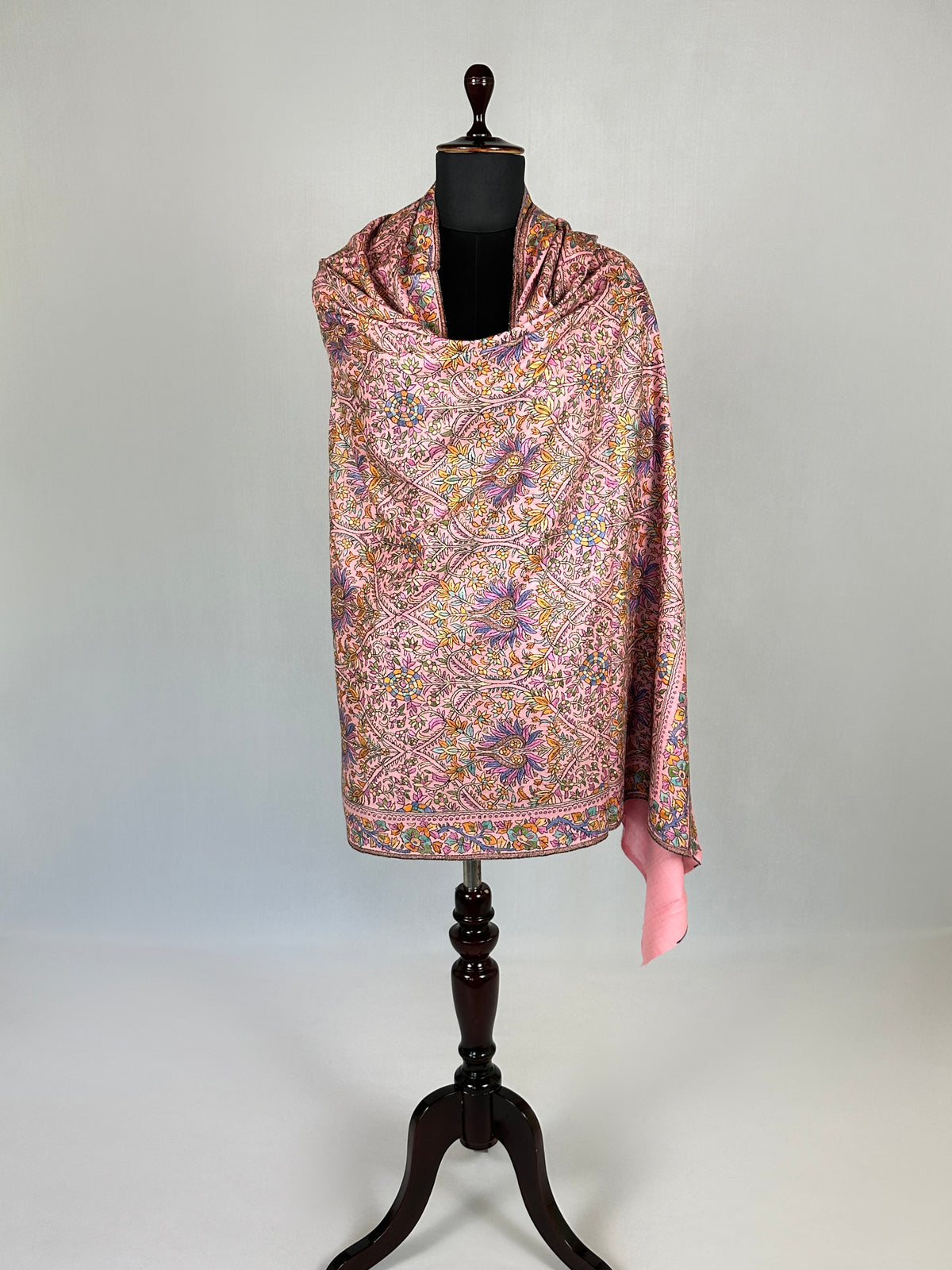 Pashmina Handloom Paper Mache' Shawl